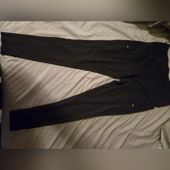 Women's Athleta leggings - Picture 3 of 7